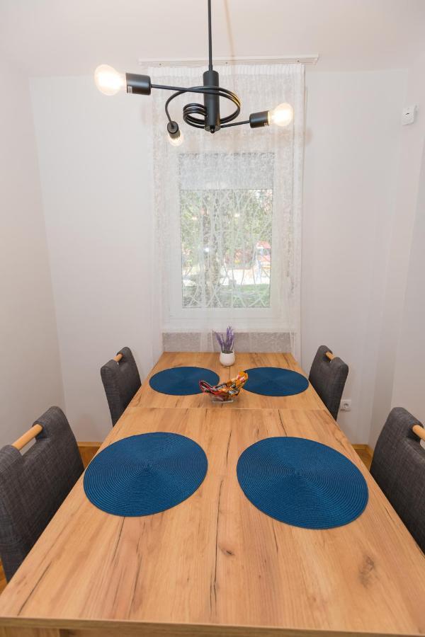 Apartman Studio Blue Subotica Exterior foto