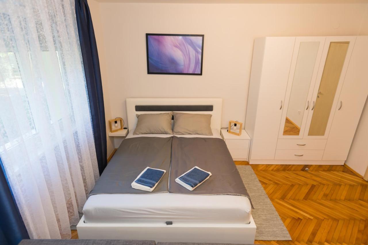 Apartman Studio Blue Subotica Exterior foto