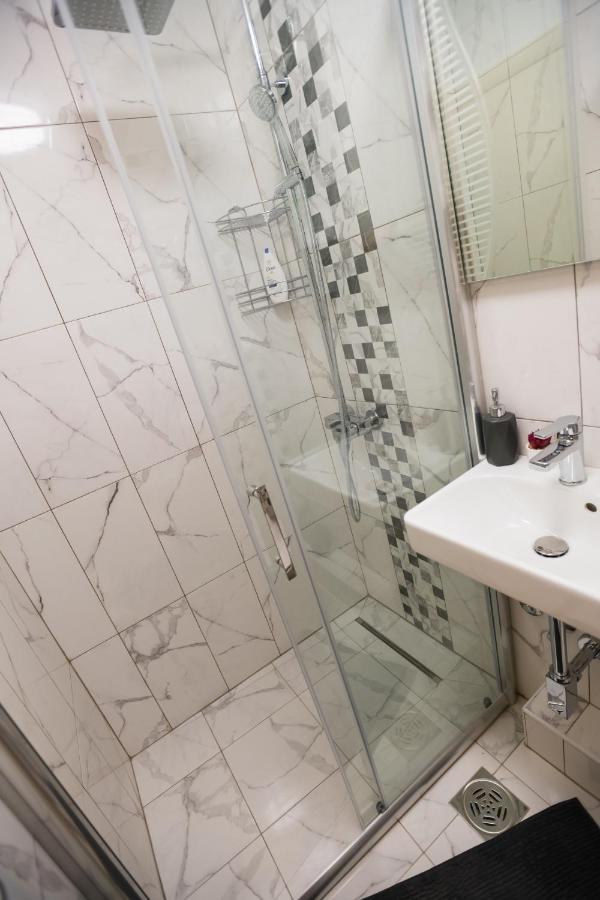 Apartman Studio Blue Subotica Exterior foto