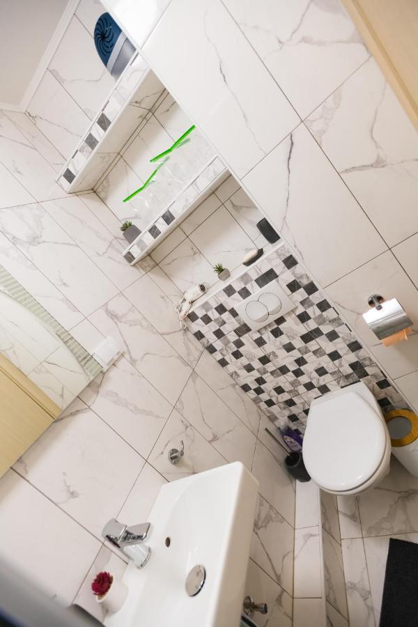 Apartman Studio Blue Subotica Exterior foto